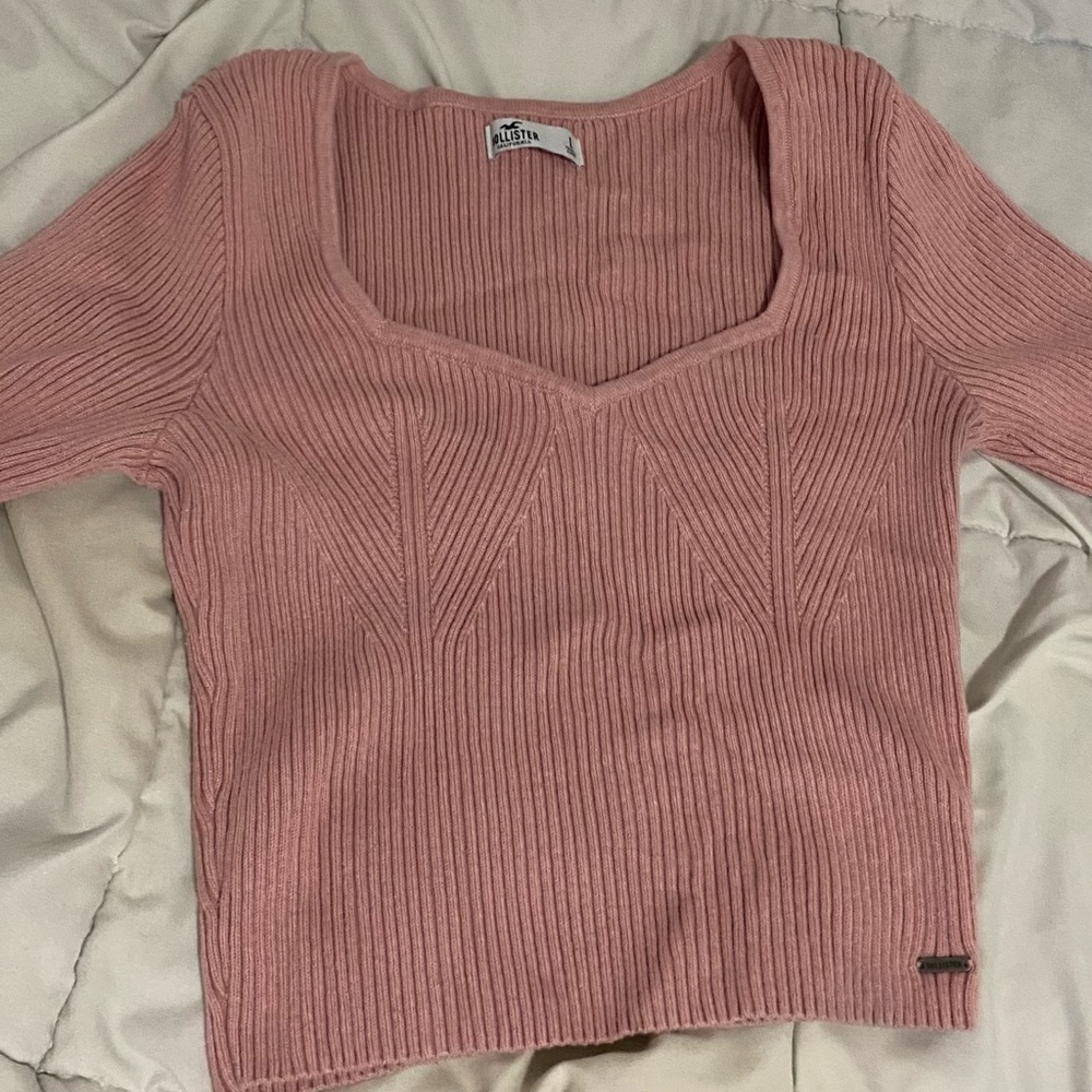 Pink sweetheart neck line long sleeve top